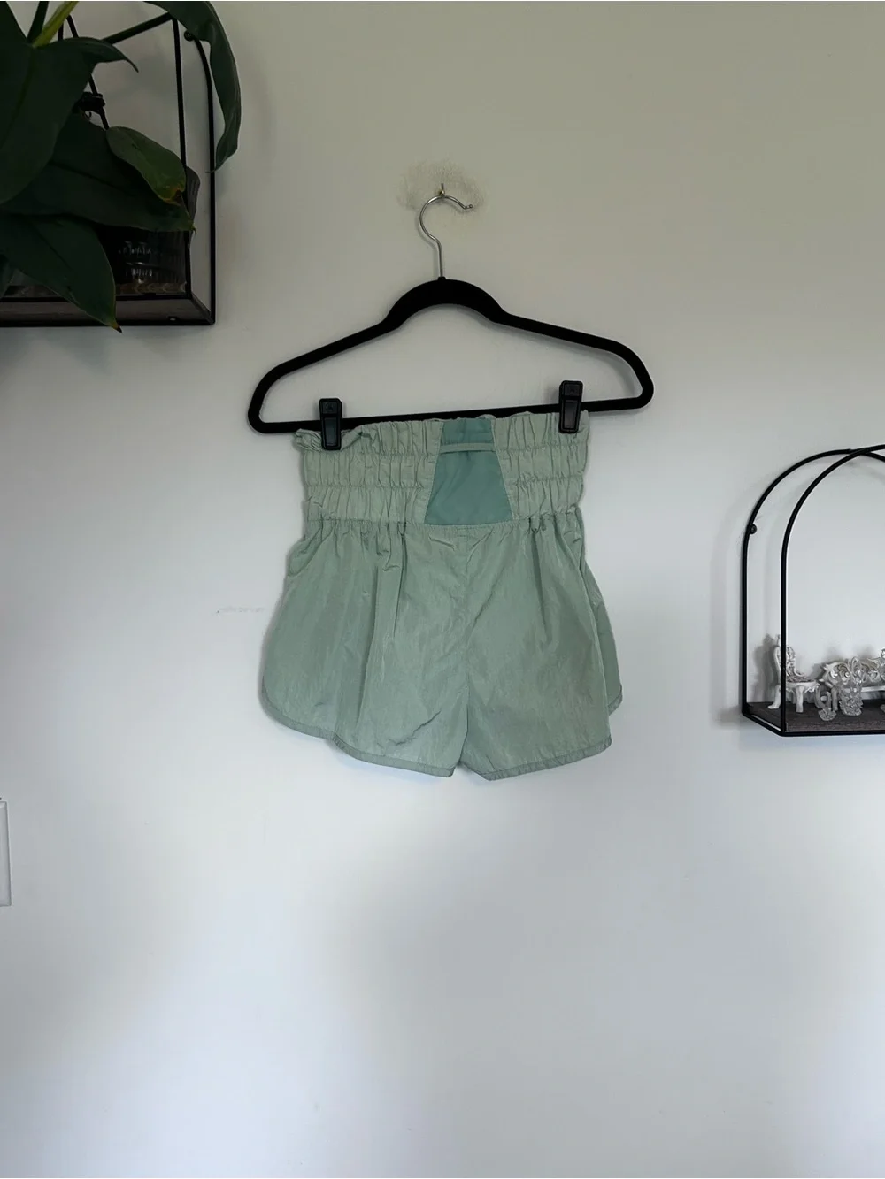 Free‎ People Movement Light Green Athletic Workout Shorts Size Small